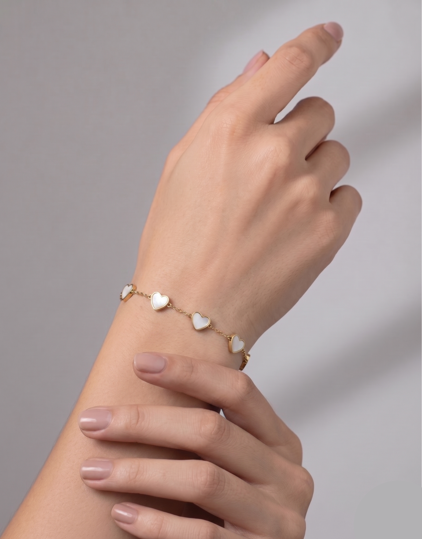 
                  
                    Mother of Pearl Heart Charm Bracelet - Stainless Steel Delicate Chain Jewelry
                  
                